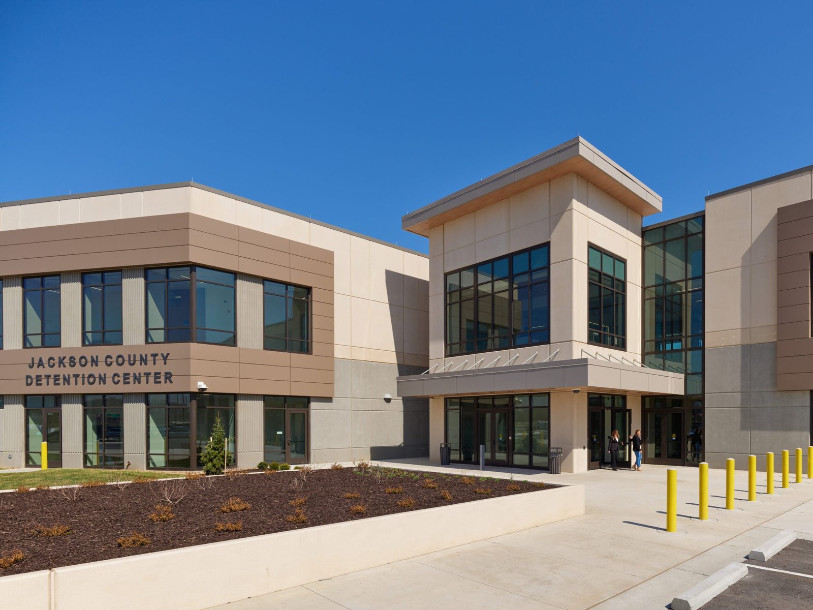 Jackson County Detention Center main entrance
